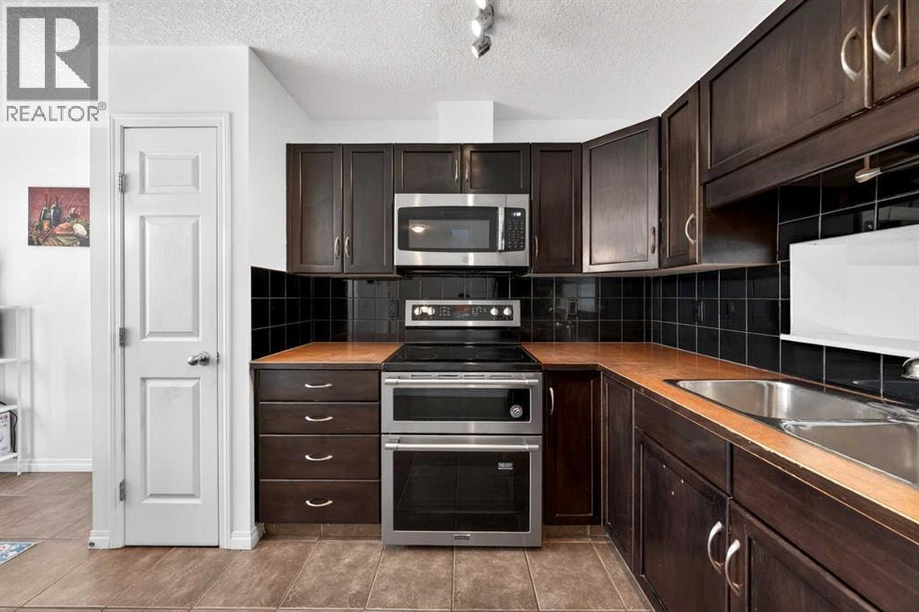 99 Copperfield Court SE — photo 6