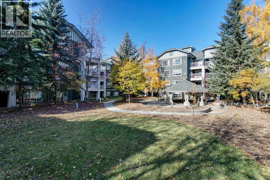 205, 35 Richard Court SW — photo 27