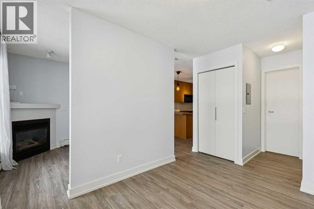 205, 35 Richard Court SW — photo 12