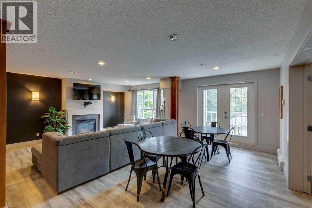 205, 35 Richard Court SW — photo 22