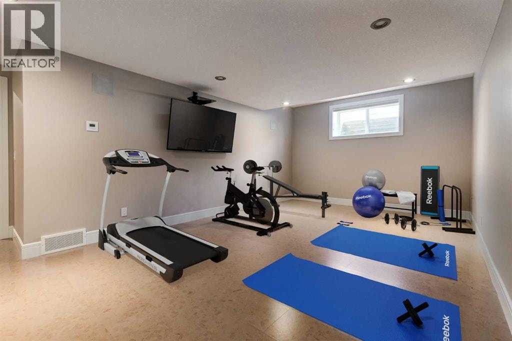 305 Spyglass Way — photo 41