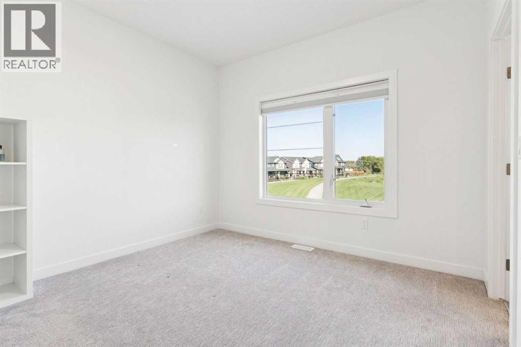 51 Midgrove Drive SW — photo 31