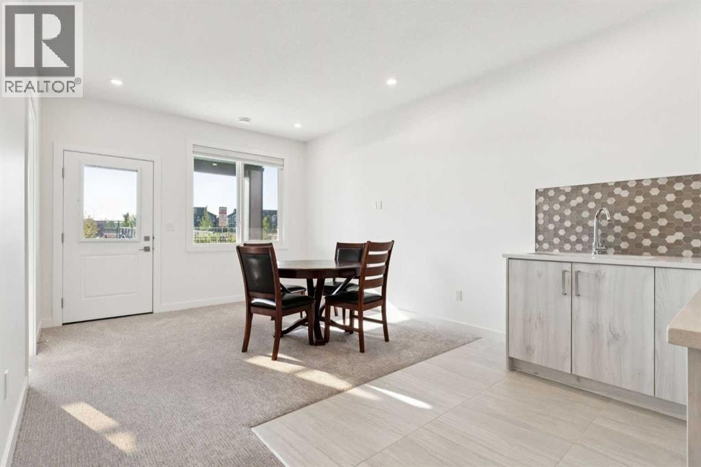 51 Midgrove Drive SW — photo 36