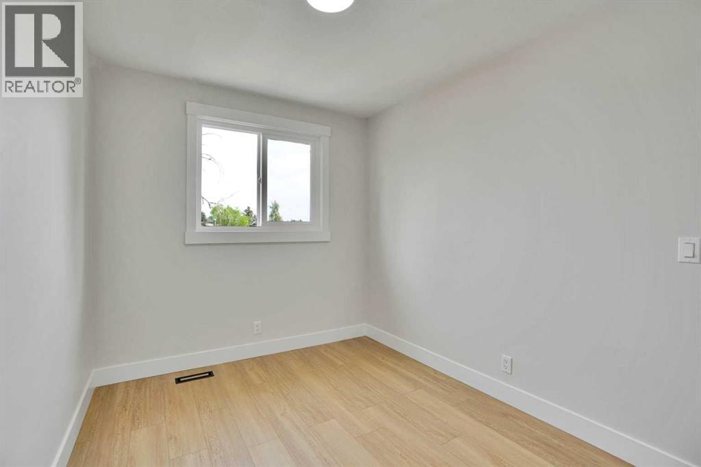 74 Castledale Way NE — photo 25
