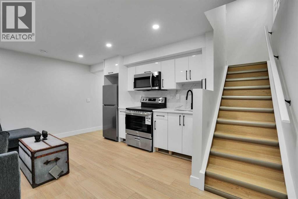 74 Castledale Way NE — photo 30