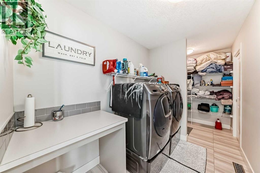 477 Legacy Boulevard SE — photo 38