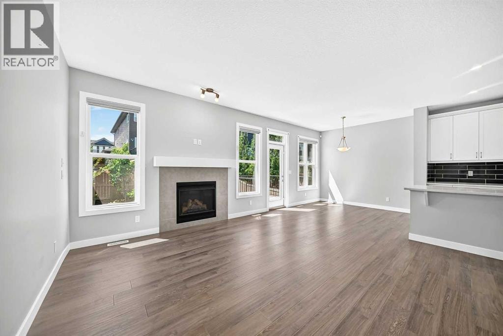 110 Crestbrook Way SW — photo 20