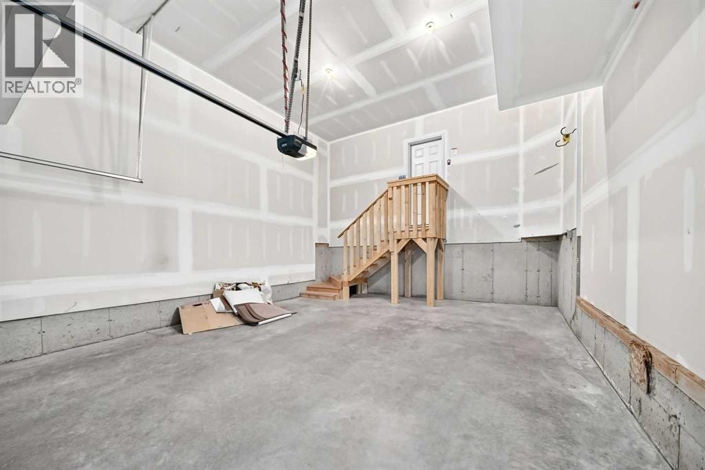 110 Crestbrook Way SW — photo 42