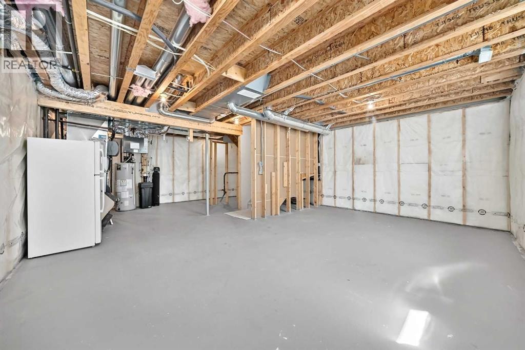 110 Crestbrook Way SW — photo 44