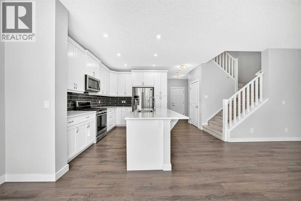 110 Crestbrook Way SW — photo 7