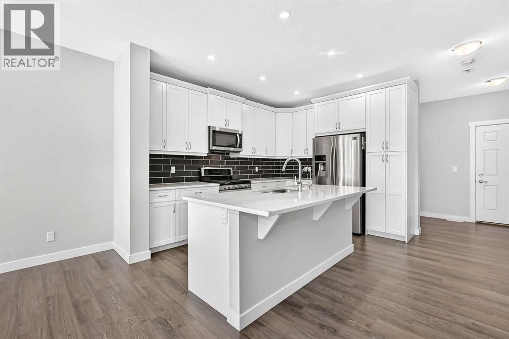 110 Crestbrook Way SW — photo 8