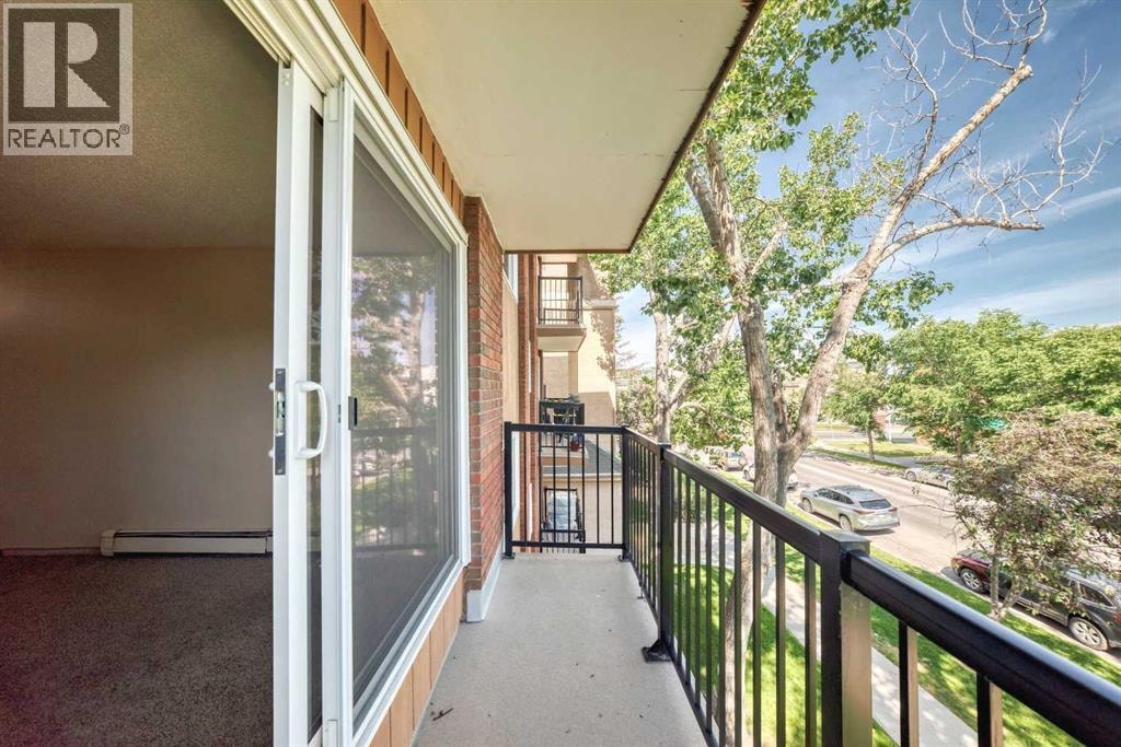 303, 1829 11 Avenue SW — photo 19