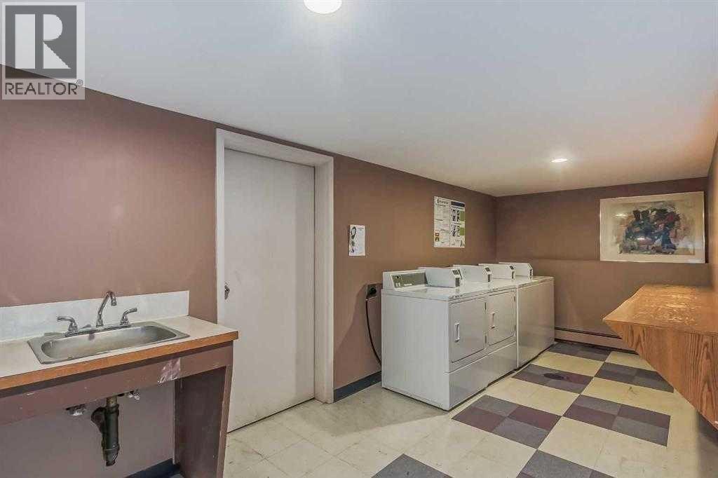 303, 1829 11 Avenue SW — photo 30
