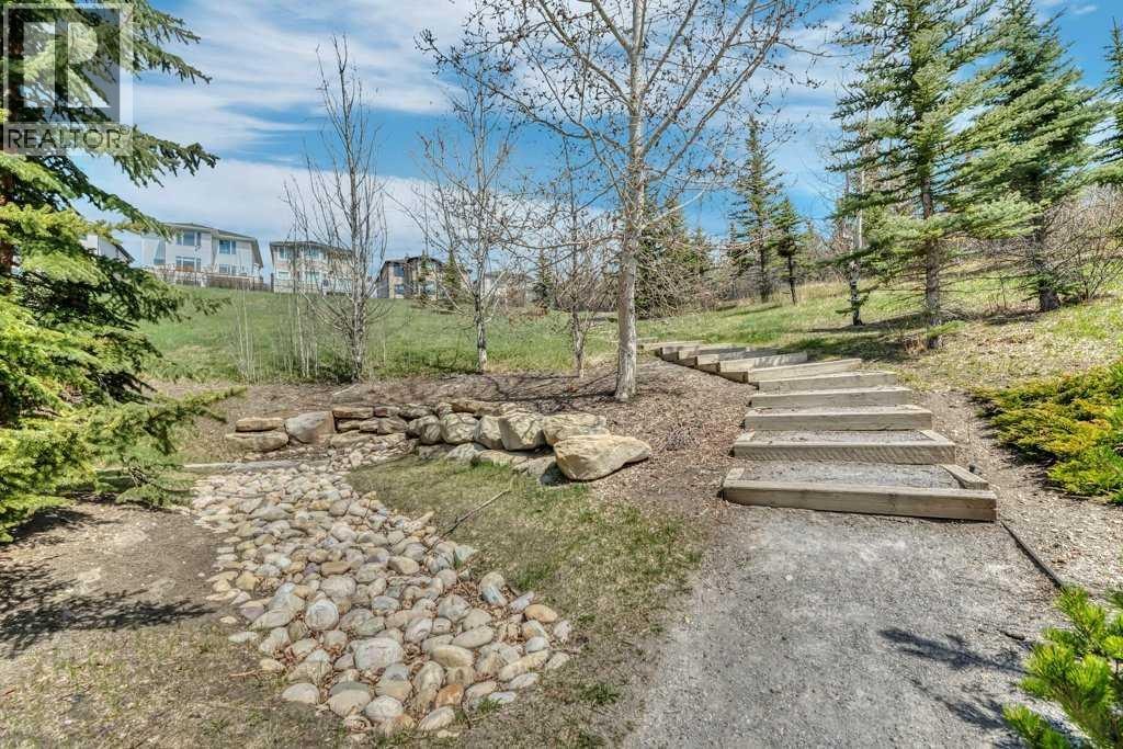 8, 172 Rockyledge View NW — photo 35