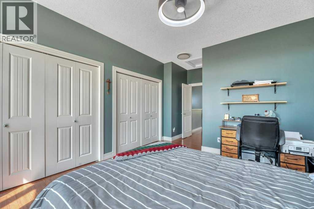 8, 172 Rockyledge View NW — photo 16