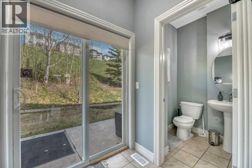 8, 172 Rockyledge View NW — photo 13