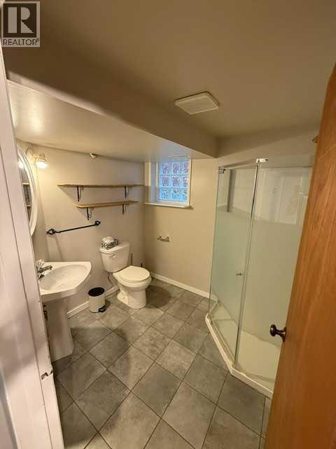1613 22 Avenue NW — photo 21