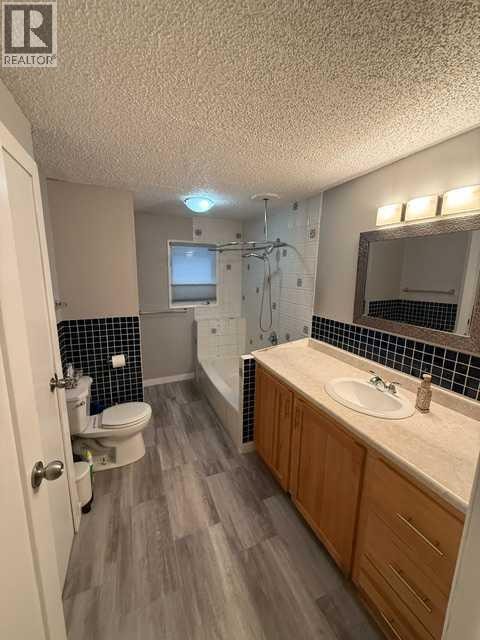 1613 22 Avenue NW — photo 13
