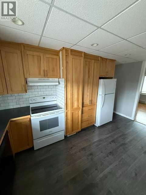 1613 22 Avenue NW — photo 17