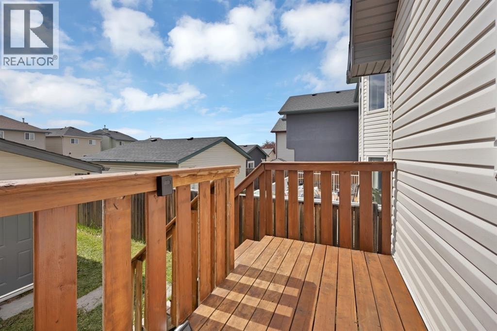 288 Saddlemead Road NE — photo 15