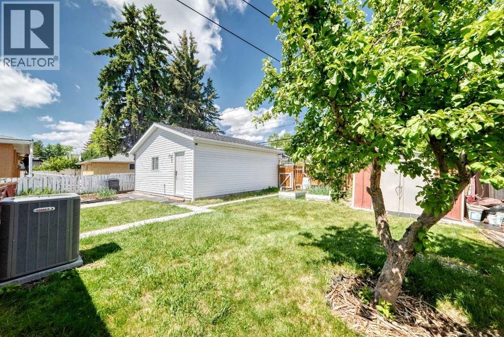512 Hunterplain Hill NW — photo 42