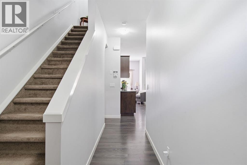 126 Copperpond Landing SE — photo 2