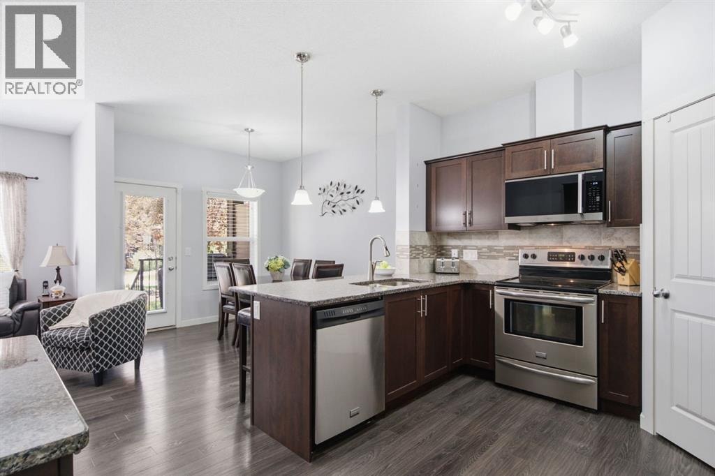 126 Copperpond Landing SE — photo 3
