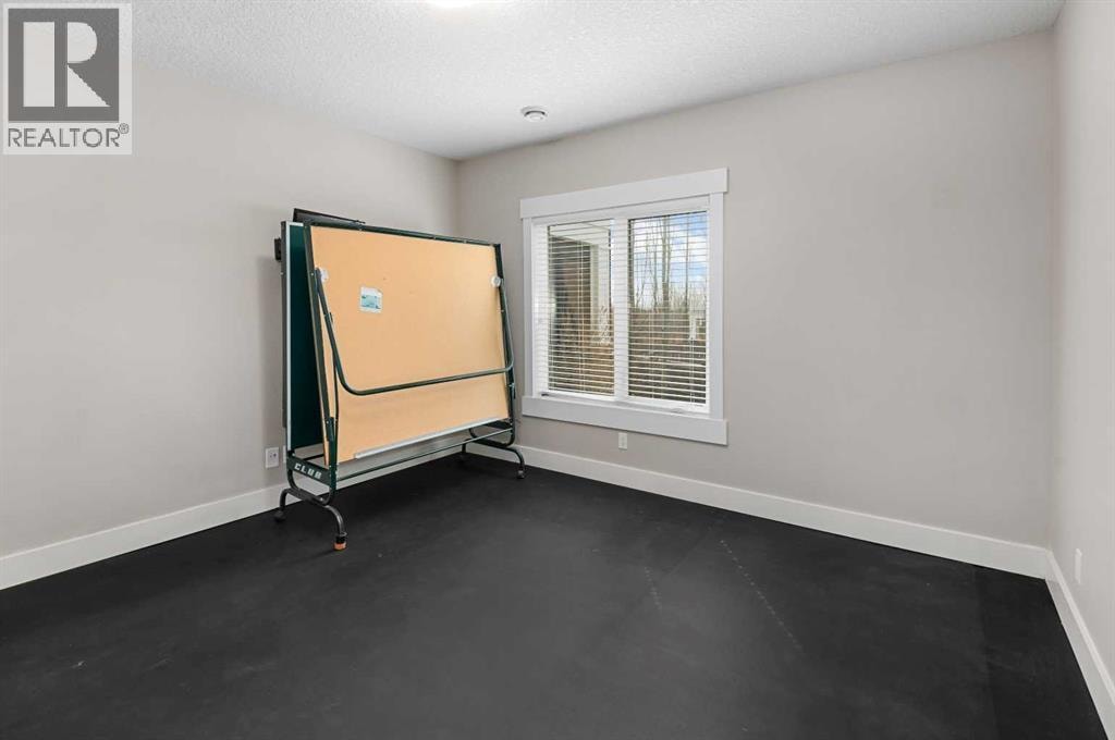 45 Rockcliff Heights NW — photo 39