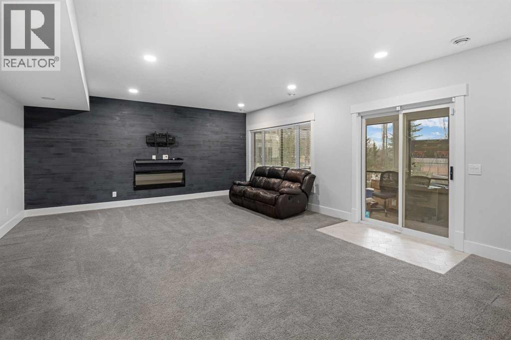 45 Rockcliff Heights NW — photo 36
