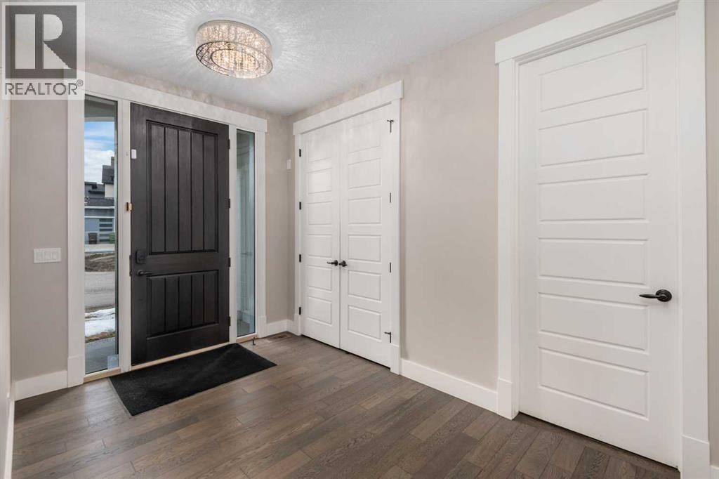 45 Rockcliff Heights NW — photo 7