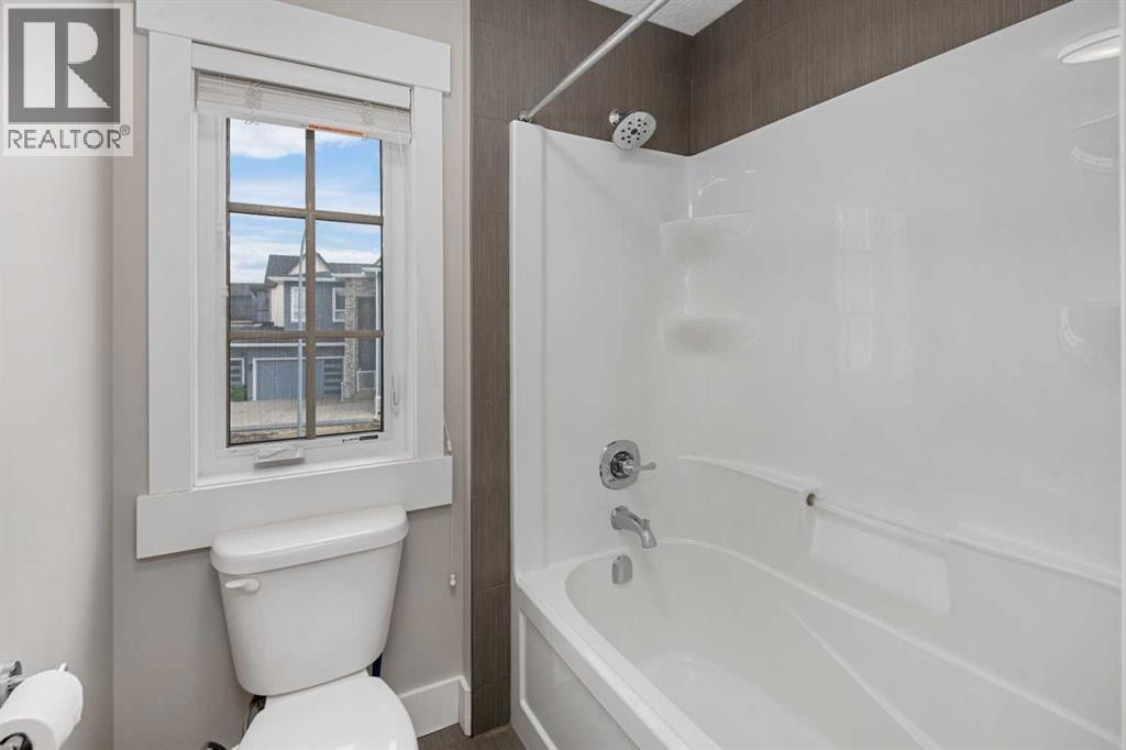 45 Rockcliff Heights NW — photo 33