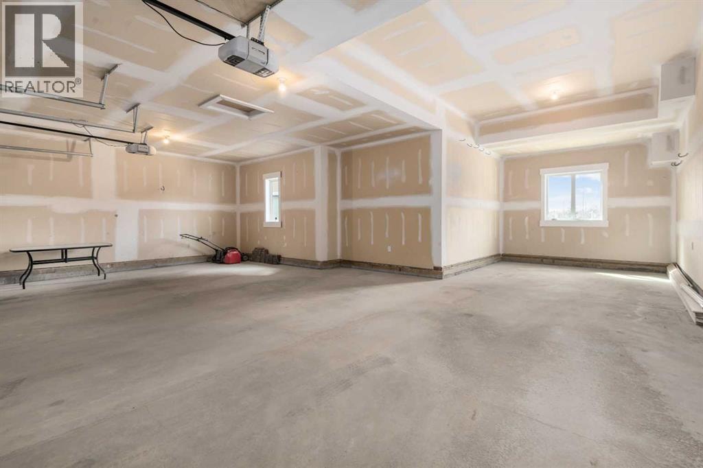 45 Rockcliff Heights NW — photo 46
