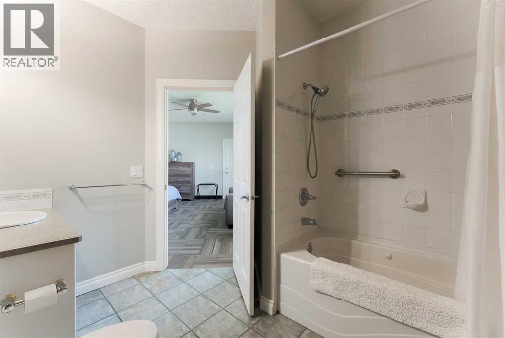 205, 200 Patina Court SW — photo 37