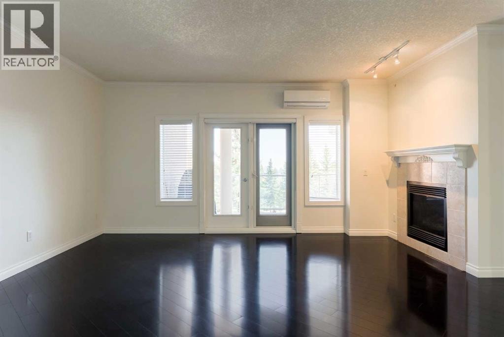 205, 200 Patina Court SW — photo 3
