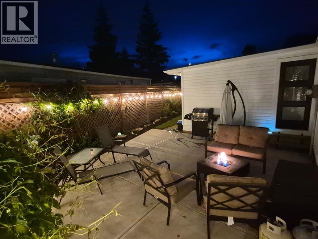 124 BIG SPRINGS Drive SE — photo 2