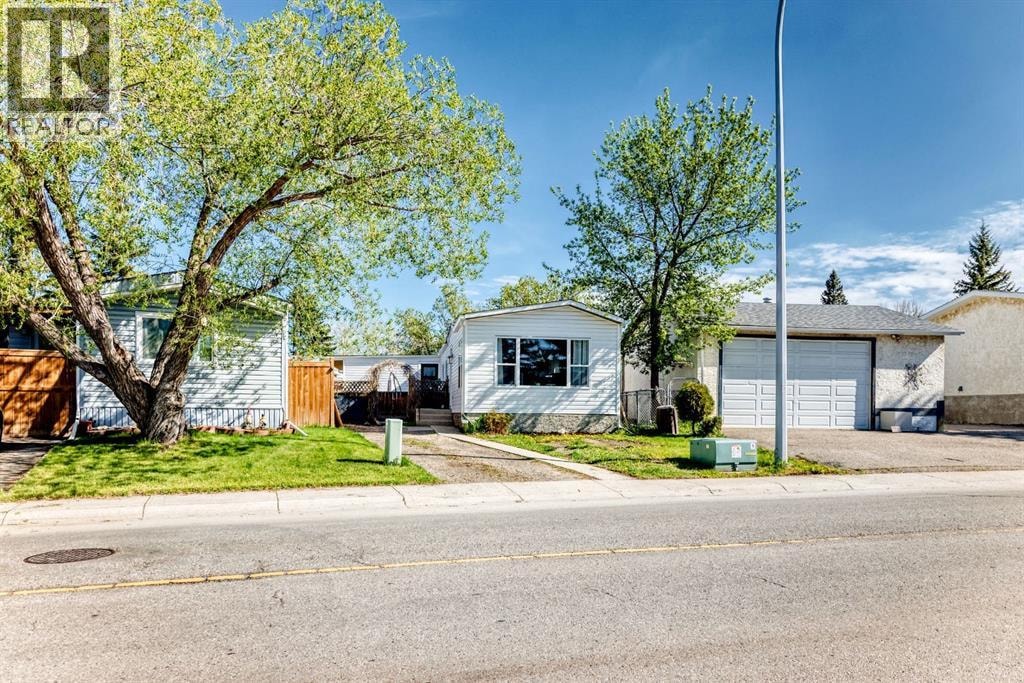 124 BIG SPRINGS Drive SE — photo 46
