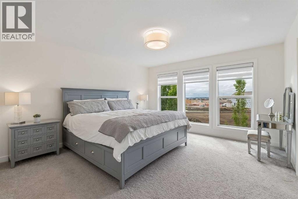 35 Mahogany Park SE — photo 18