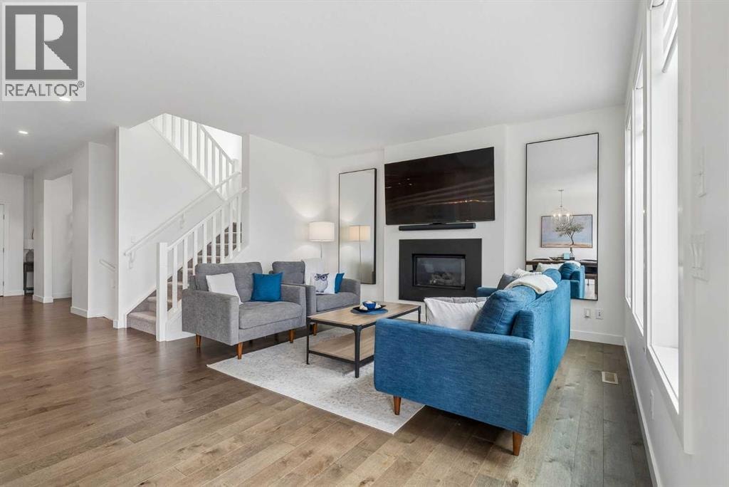 35 Mahogany Park SE — photo 10