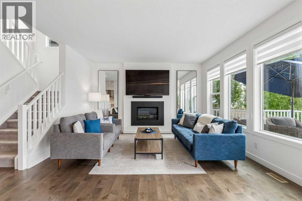 35 Mahogany Park SE — photo 11