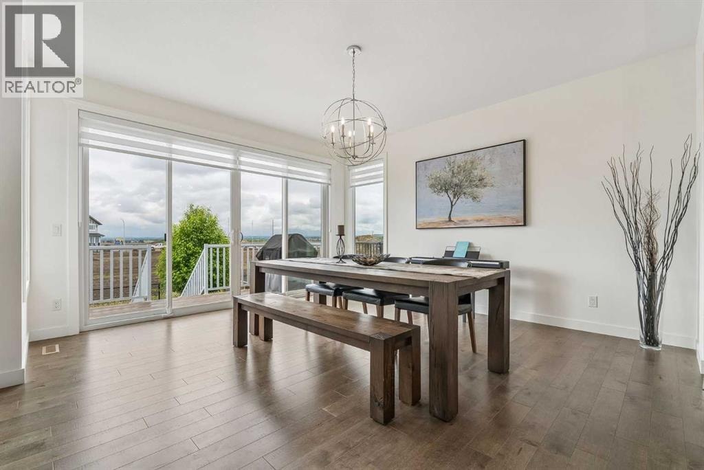 35 Mahogany Park SE — photo 6