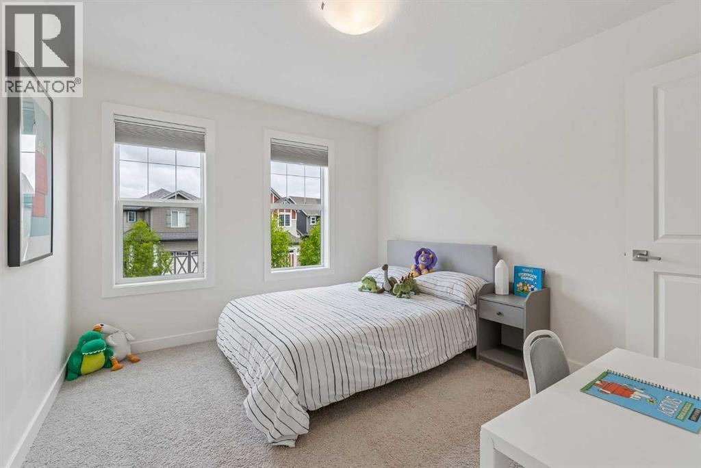 35 Mahogany Park SE — photo 25