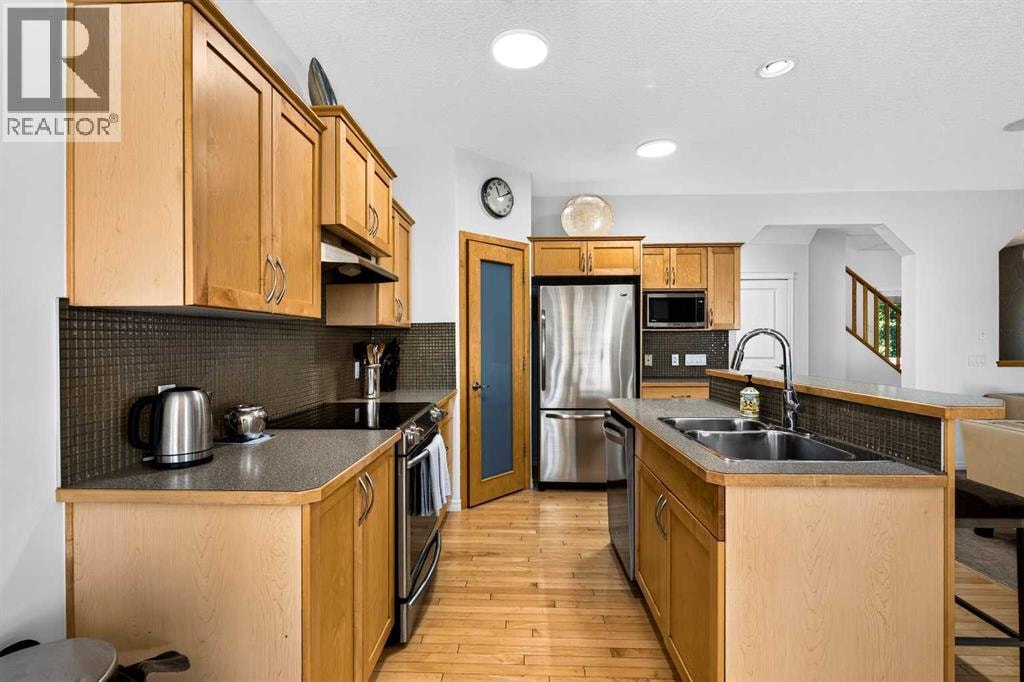444 Rainbow Falls Way — photo 8