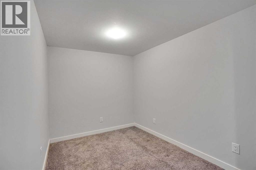173 Skyview Springs Crescent NE — photo 42