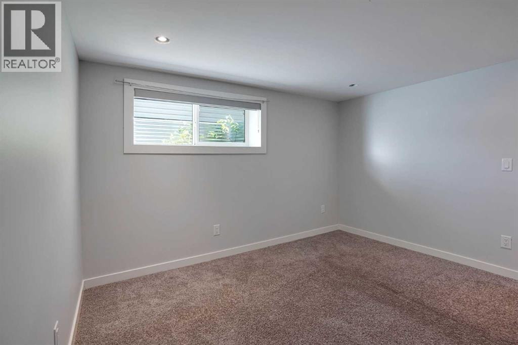 173 Skyview Springs Crescent NE — photo 40