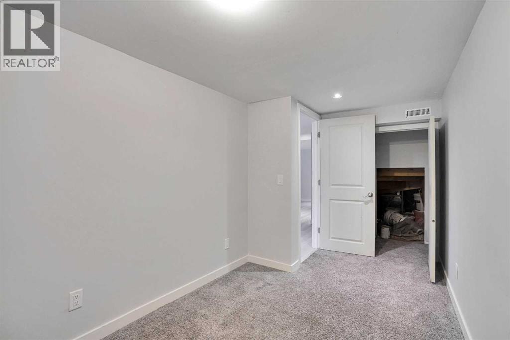 173 Skyview Springs Crescent NE — photo 43