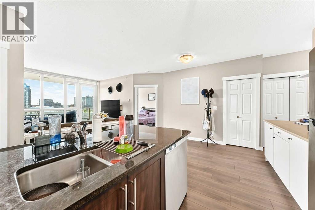 1406, 325 3 Street SE — photo 16