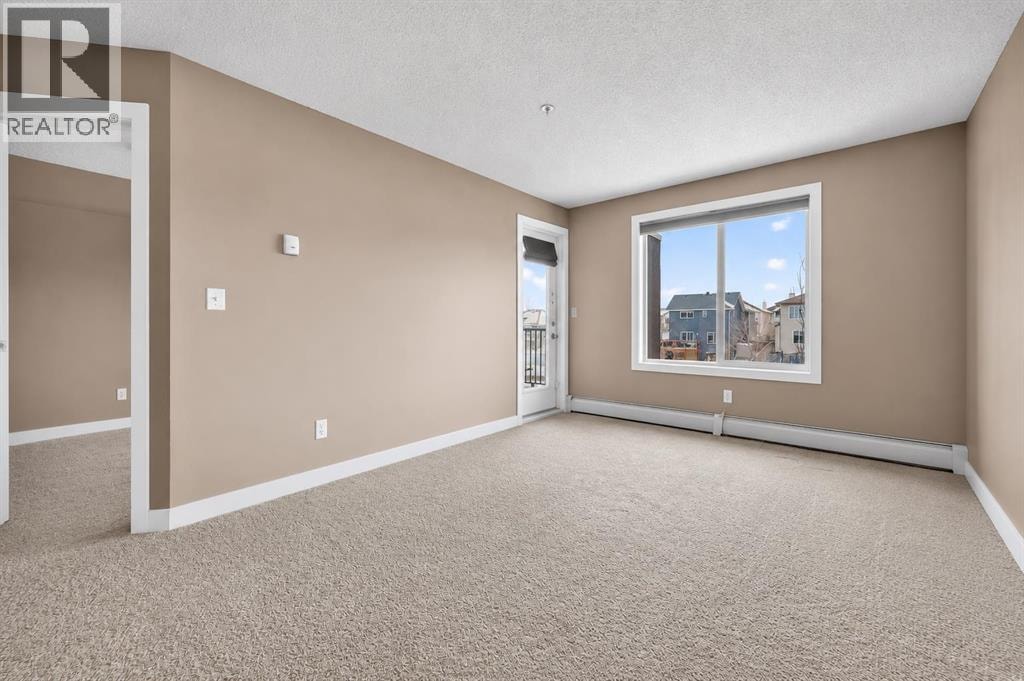 4317, 403 Mackenzie Way SW — photo 2