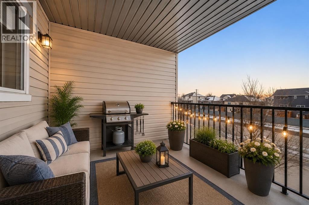 4317, 403 Mackenzie Way SW — photo 11