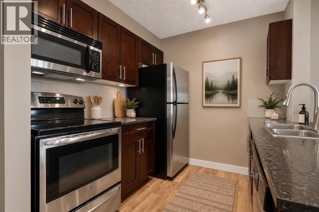4317, 403 Mackenzie Way SW — photo 17