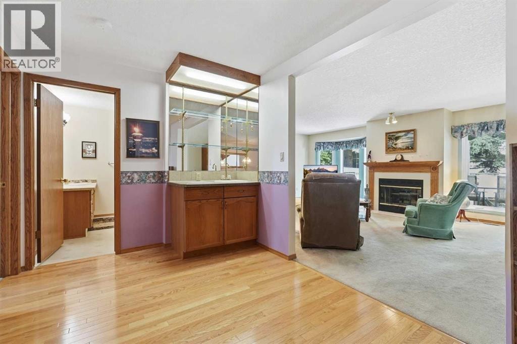 22A Woodmeadow Close SW — photo 15